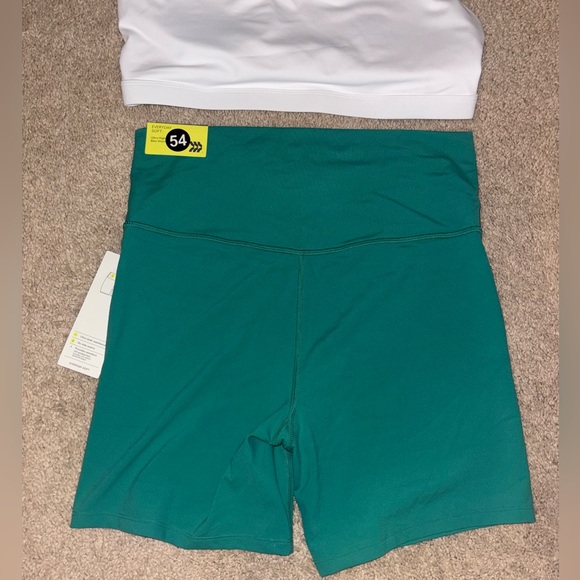 [ATHLEISURE] MEDIUM BUNDLE - Picture 4 of 6